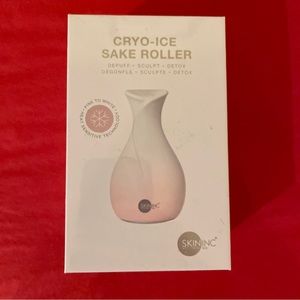 SkinInc Sculpting & Depuffing CRYO-ICE SAKE ROLLER Pink to White - NEW in box